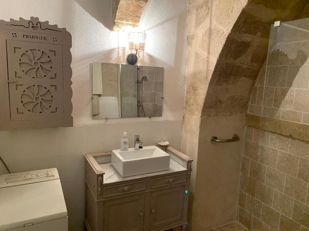 Appartement de charme dans le cœur historique d’Uzès Extérieur photo