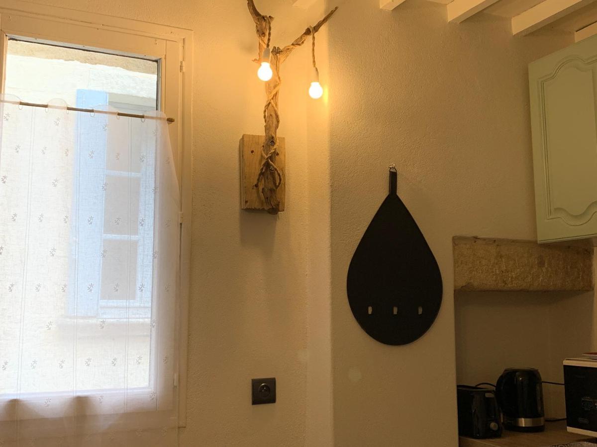 Appartement de charme dans le cœur historique d’Uzès Extérieur photo