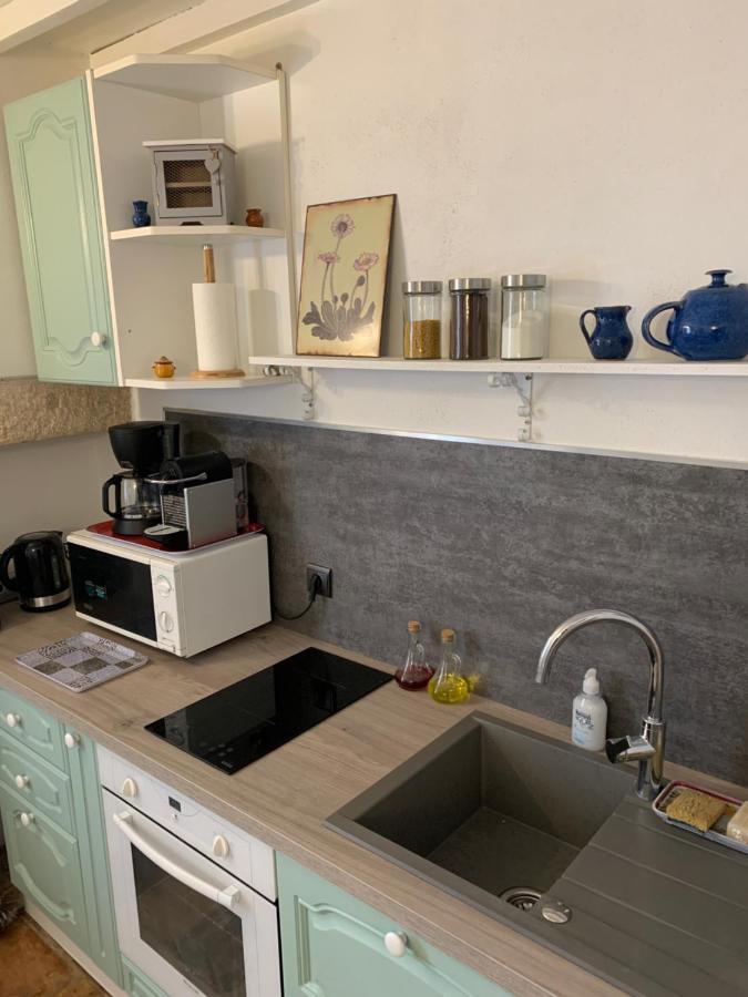 Appartement de charme dans le cœur historique d’Uzès Extérieur photo