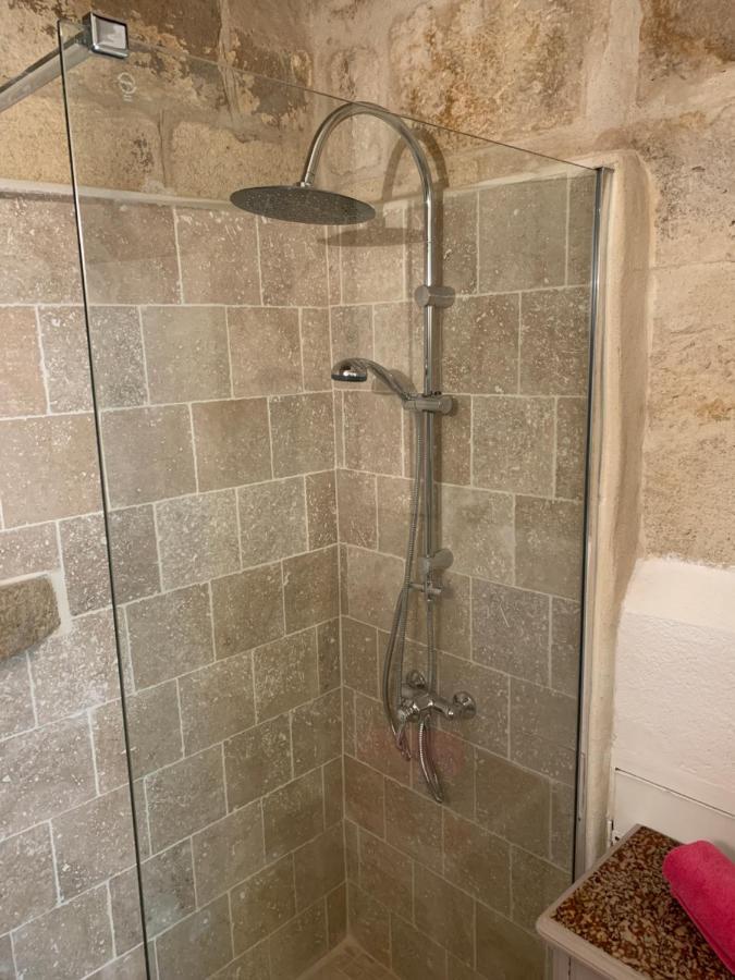 Appartement de charme dans le cœur historique d’Uzès Extérieur photo
