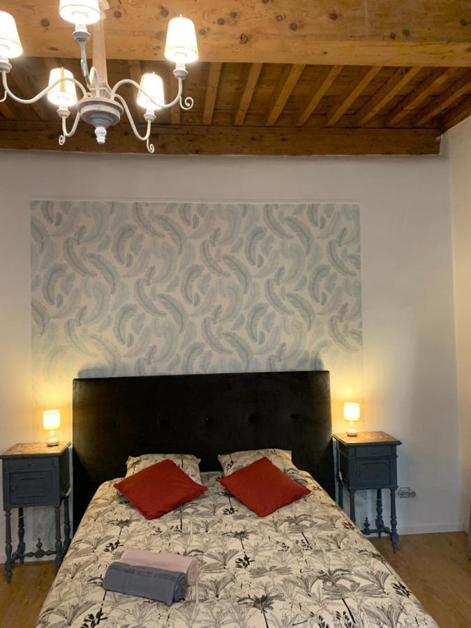Appartement de charme dans le cœur historique d’Uzès Extérieur photo
