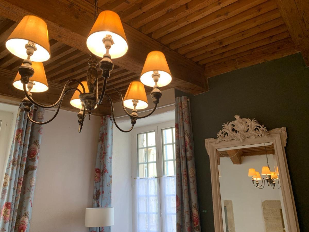 Appartement de charme dans le cœur historique d’Uzès Extérieur photo