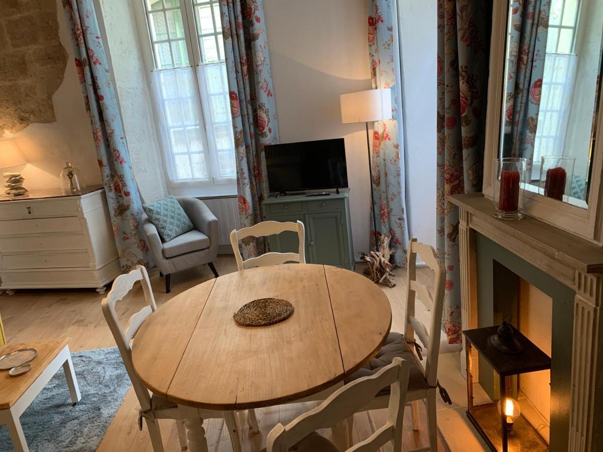 Appartement de charme dans le cœur historique d’Uzès Extérieur photo