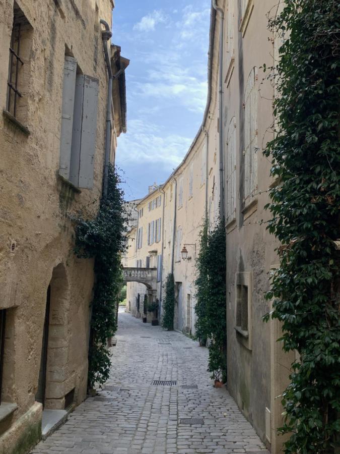 Appartement de charme dans le cœur historique d’Uzès Extérieur photo
